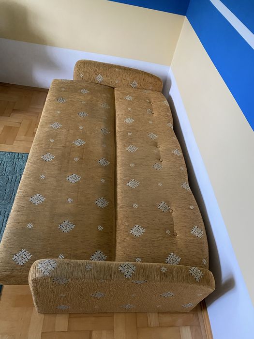 Wersalka sofa  na sprężynach