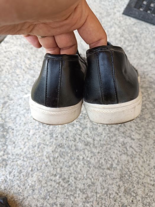 Steve Madsen trampki 40 czarne plecione na lato