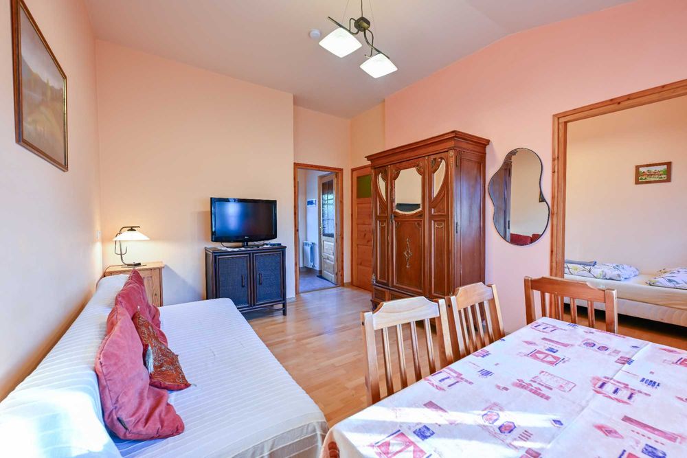 Apartamenty w cenie pokoi * Karpacki Dworek*Rymanów Zdrój