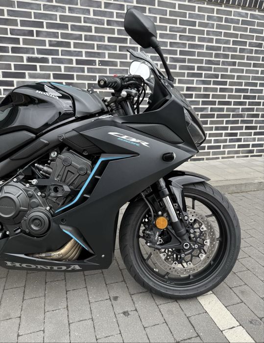 Honda CBR650R — Excelente Estado