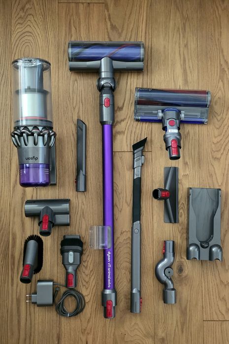 Odkurzacz Dyson V11 Animal Extra NOWA BATERIA+ elektroszczotka Fluffy + zestaw do dokładnego sprzątania mebli