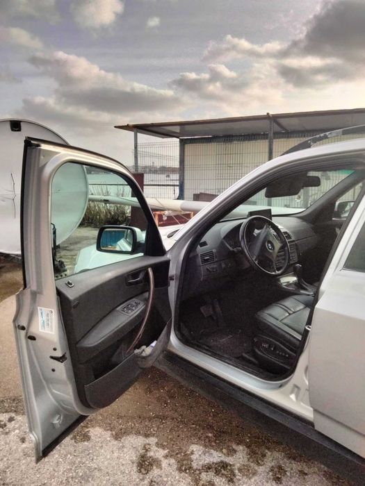 Vende-se Veiculo  BMW X3