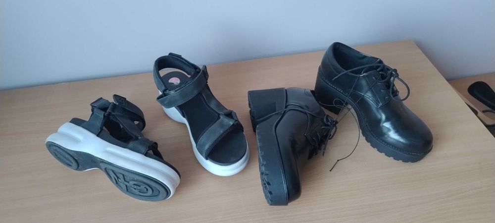 Nowe pantofle platformy MONKI i sandały żelowe 38