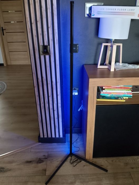 Lampa rgb Luminex designs