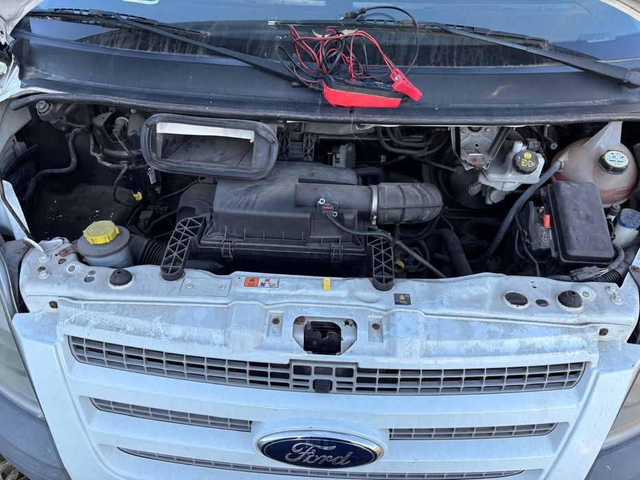 Ford Transit 100 T280 de 2010 para peças