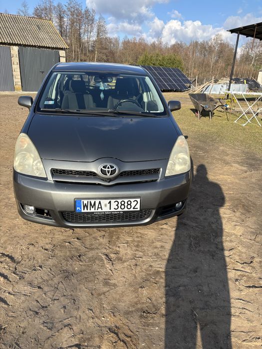 Sprzedam toyote corolla verso