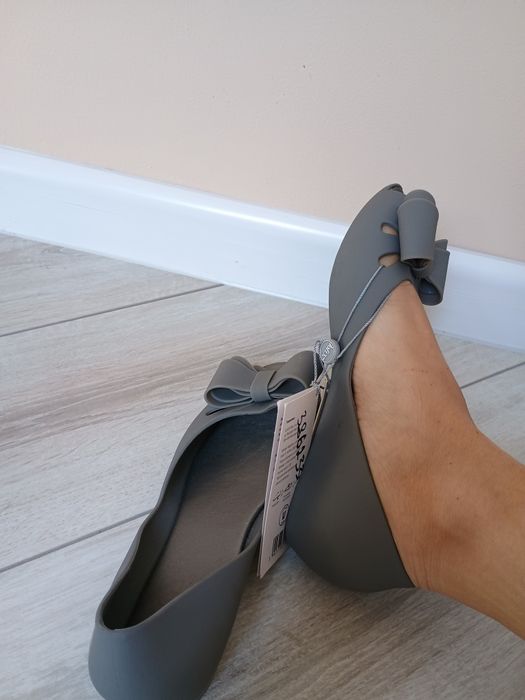 Buty damskie sandałki meliski szare r 37 38 23,5 cm balerinki