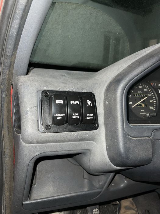 Vendo Peugeot 106 XR