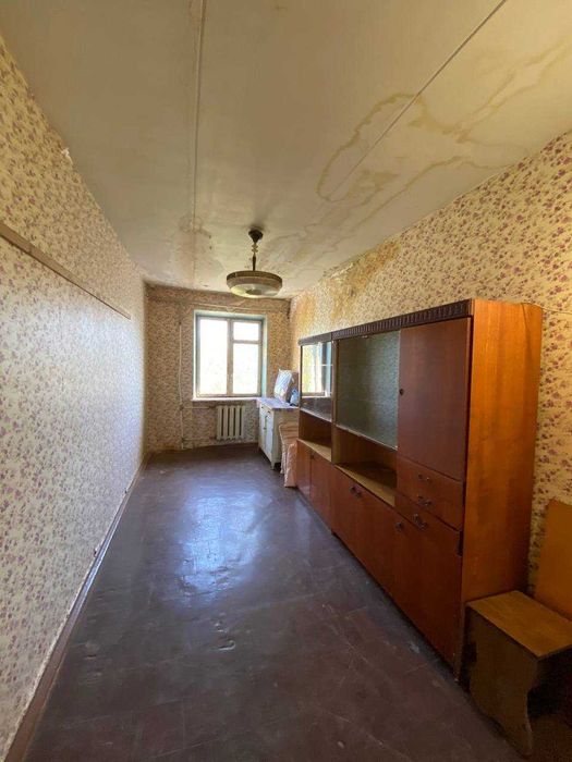 Продаётся трёхкомнатная квартира на ул. Тесленко, рядом с ЗАГСом.