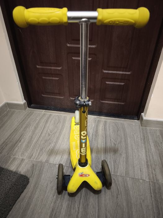 Самокат Micro Mini Deluxe LED