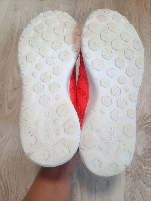Яркие легкие кроссовки Adidas lite racer neo кросівки черевики р.38