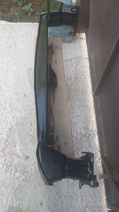 Усилитель бампера на е-golf