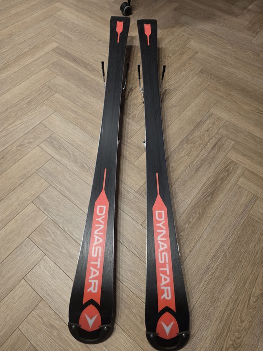 Narty slalomowe Dynastar 135cm