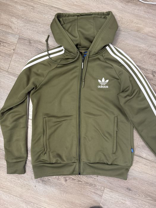 Adidas спортивна кофта