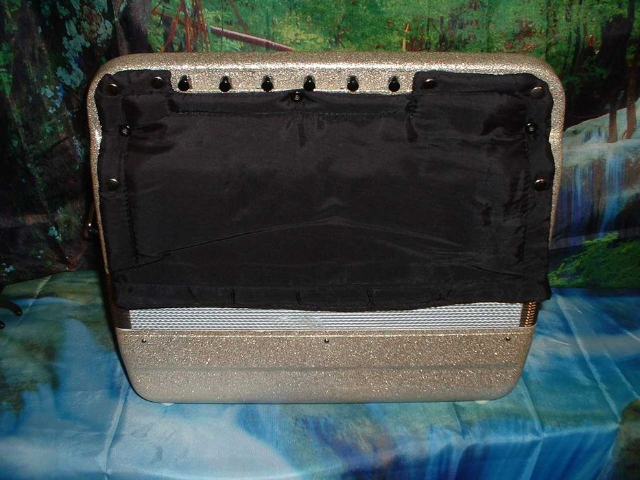 Acordeao a venda G , N. 19