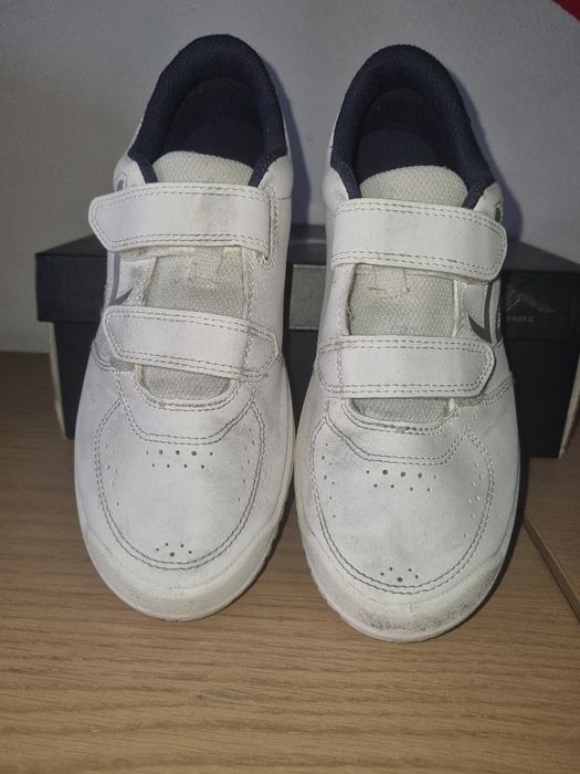 2 pares de Sapatilhas criança