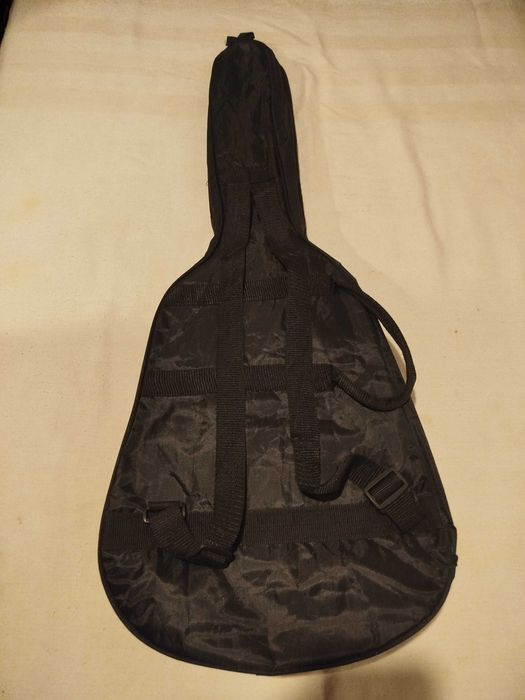 Guitarra acústica Folk