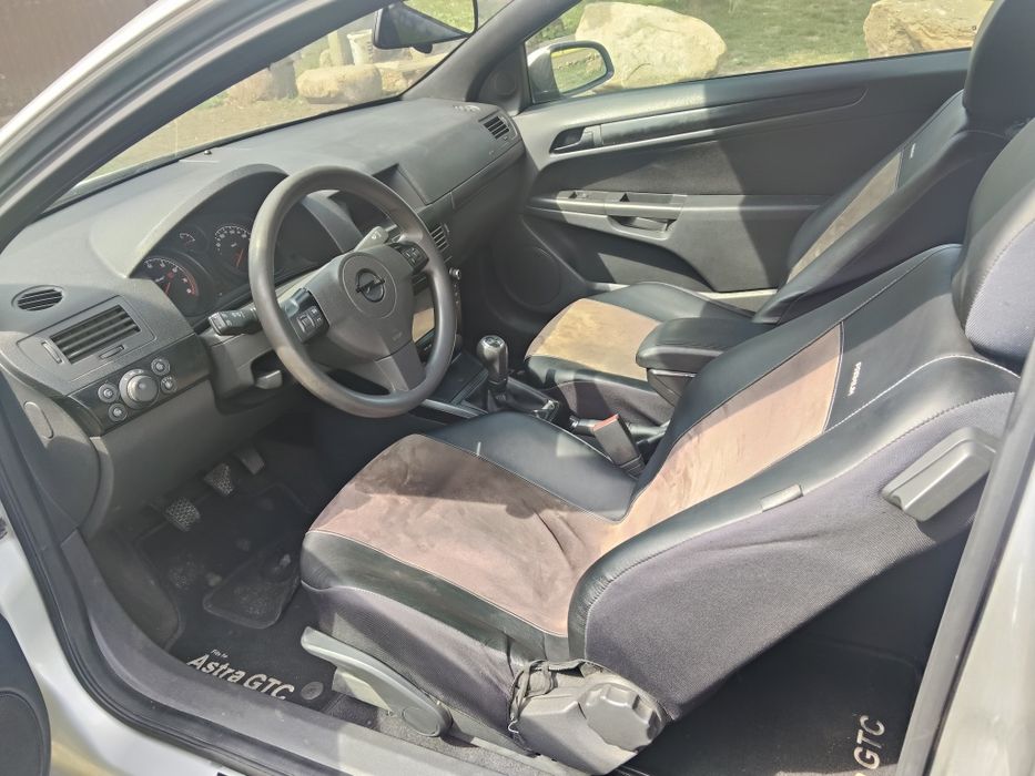 Opel Astra H GTC 1.6 16V  2005r