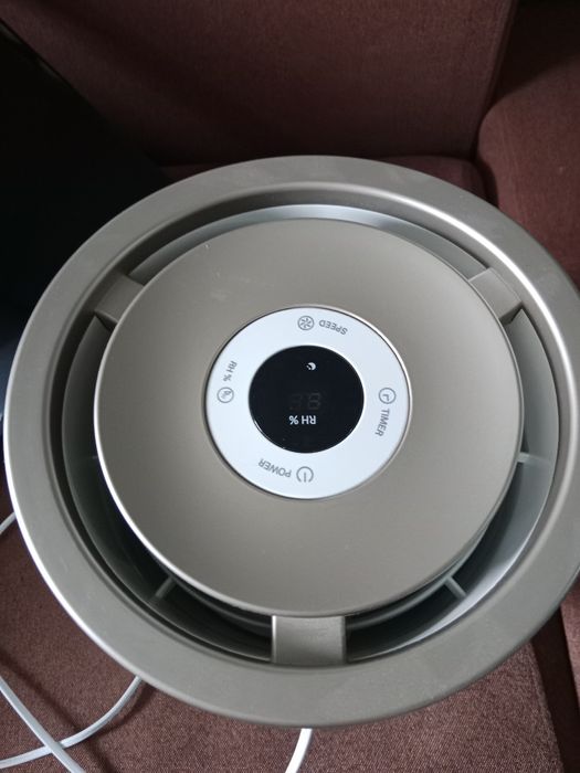 Продам очиститель, увлажнитель воздуха