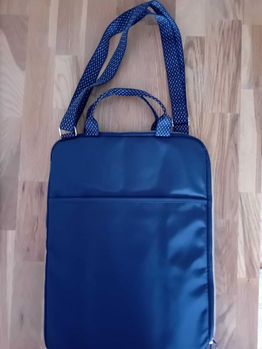 Capa para computador portátil. 15 polegadas da Flying Tiger