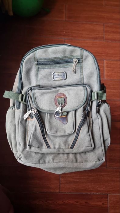 Продам якісний Рюкзак