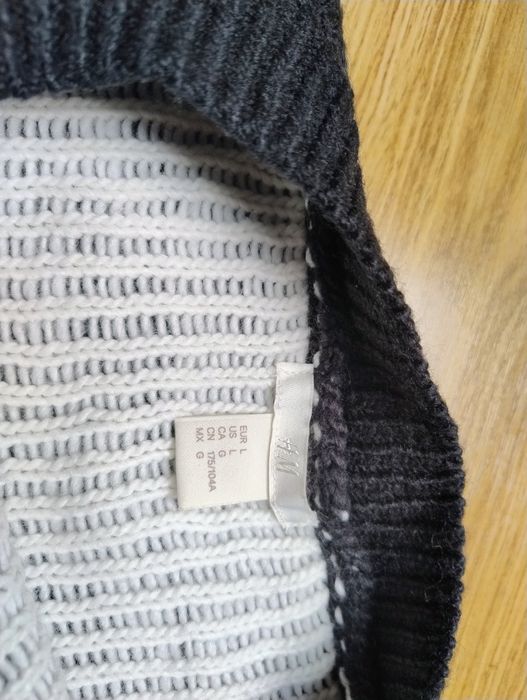 Piękny zimowy sweterek H&M rozmiar L
