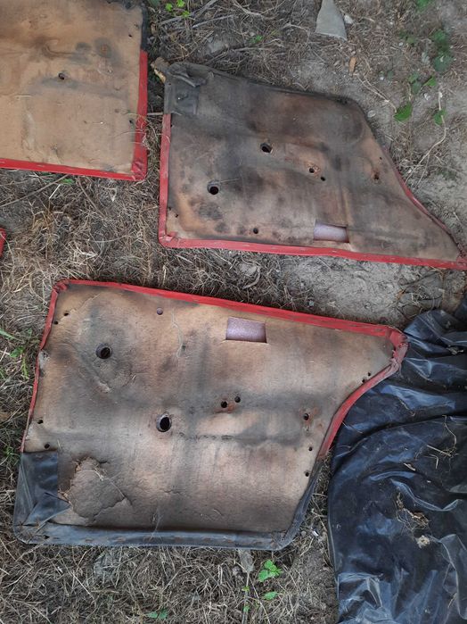 Комплект дверних карт для ВАЗ 2101 2103 2106 жигули класика ЛАДА