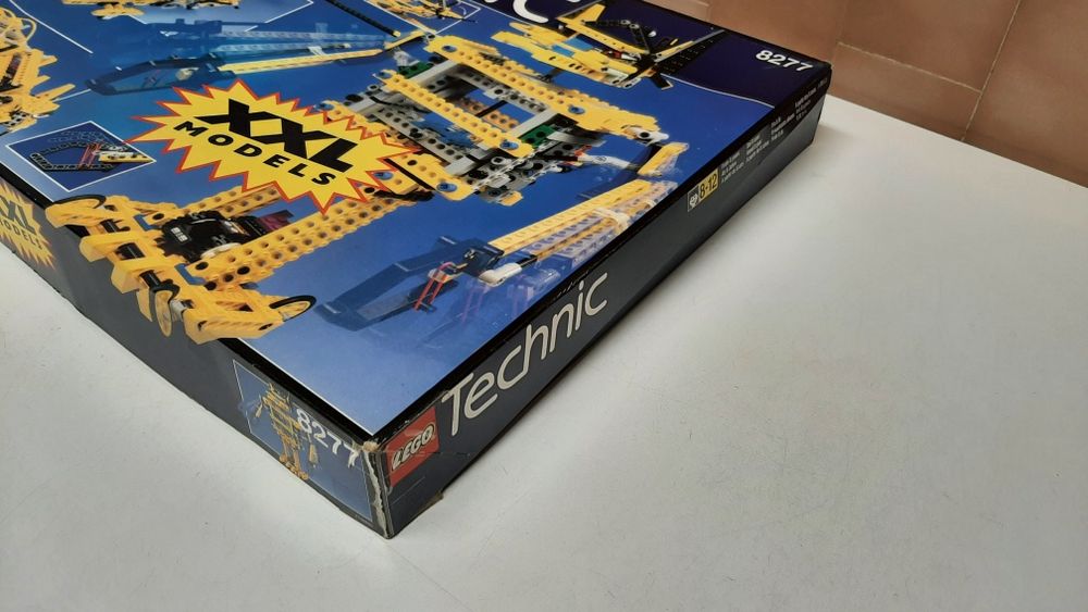 LEGO 8277 completo