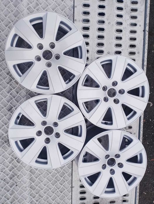 Felgi Aluminiowe Audi 16x5x112x7,5Jx16H2 OE 4.F.0.6.0.1.0.2.5.AJ ET45