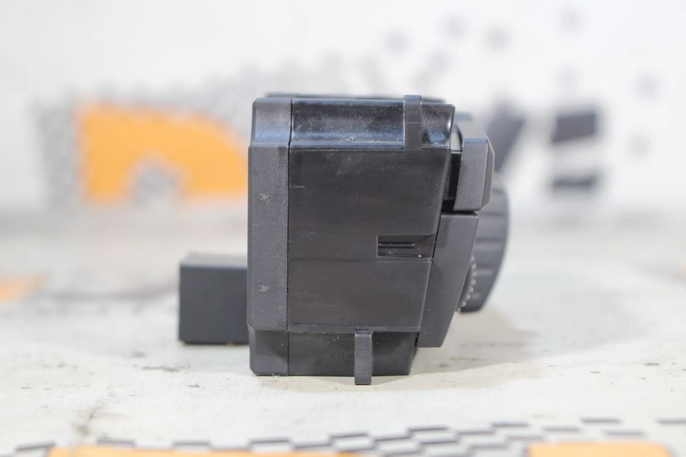 Botão / interruptor de luzes BMW X5 (E70)