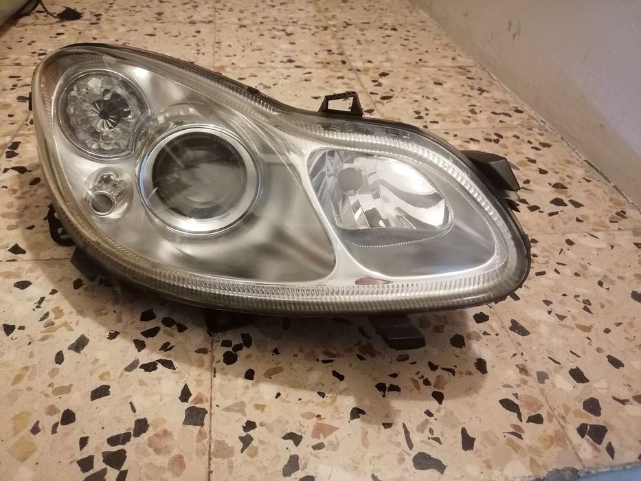 2 Farois smart 451 e capô