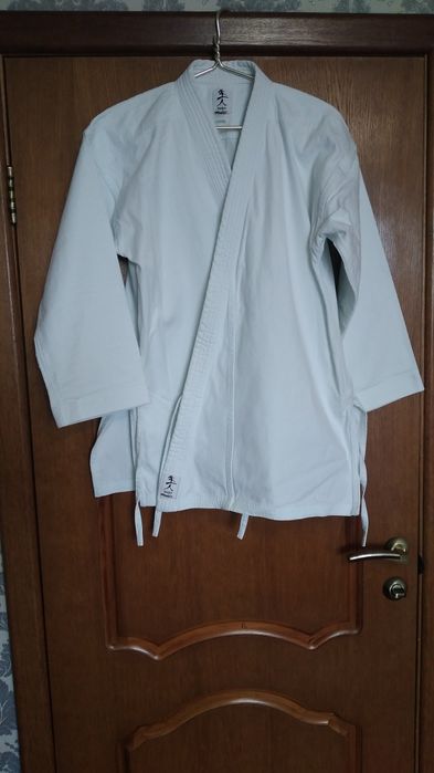 Професійне кімоно Dojo Master  для карате на ріст 170-175
