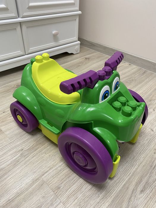 Mega Bloks Krokodyl zjadacz do zbierania klocków jeździk  pchacz