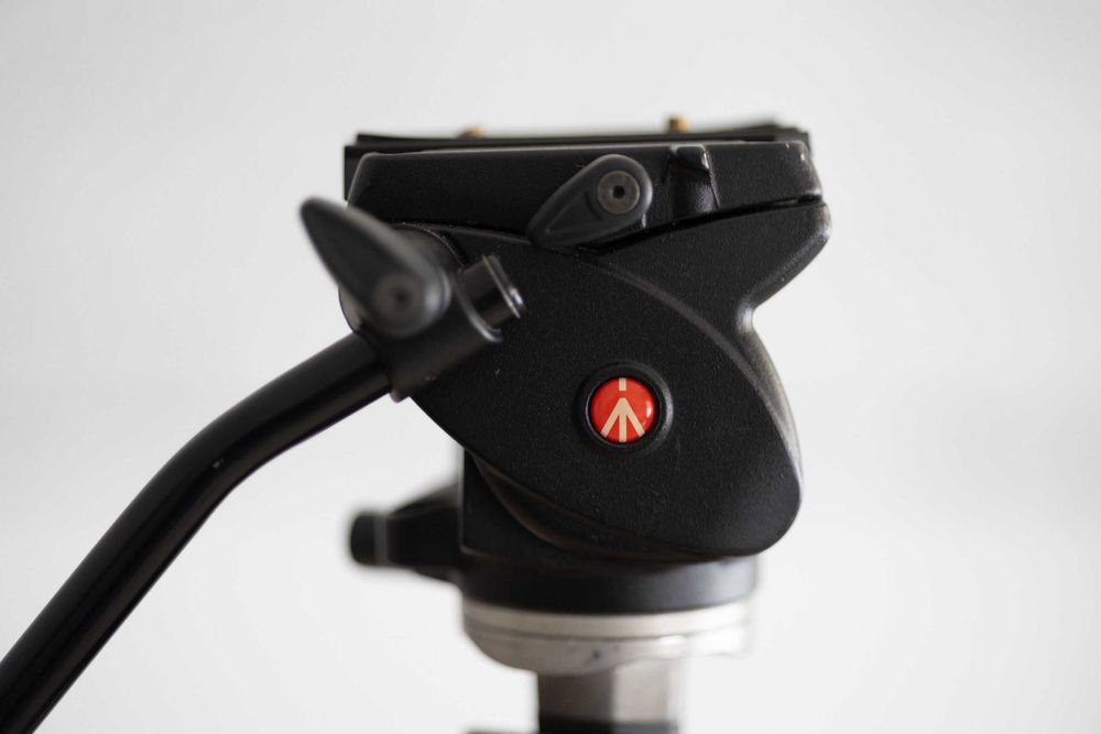 Manfrotto 701 HDV cabeça de vídeo para tripé. Panorâmica e inclinável
