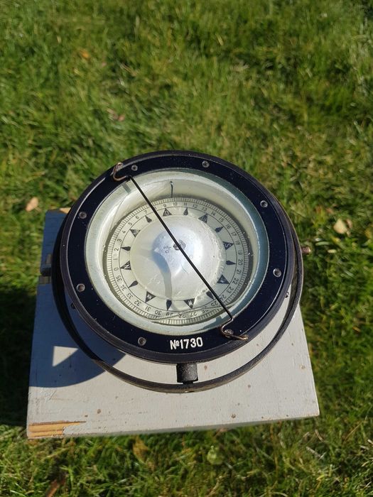Компас морской магнитный. Хороший сувенир на подарок!