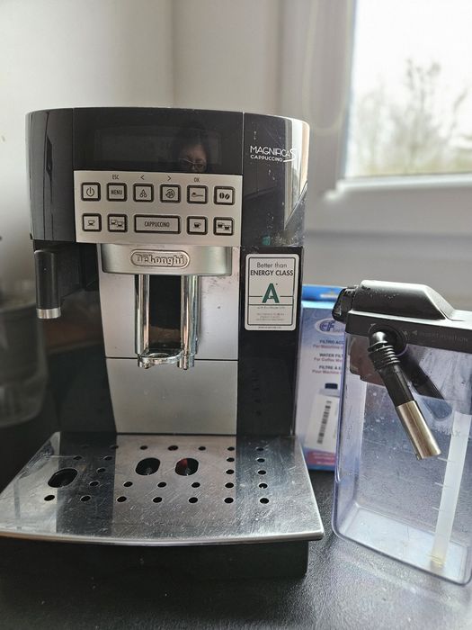 Ekspres  do kawy delonghi