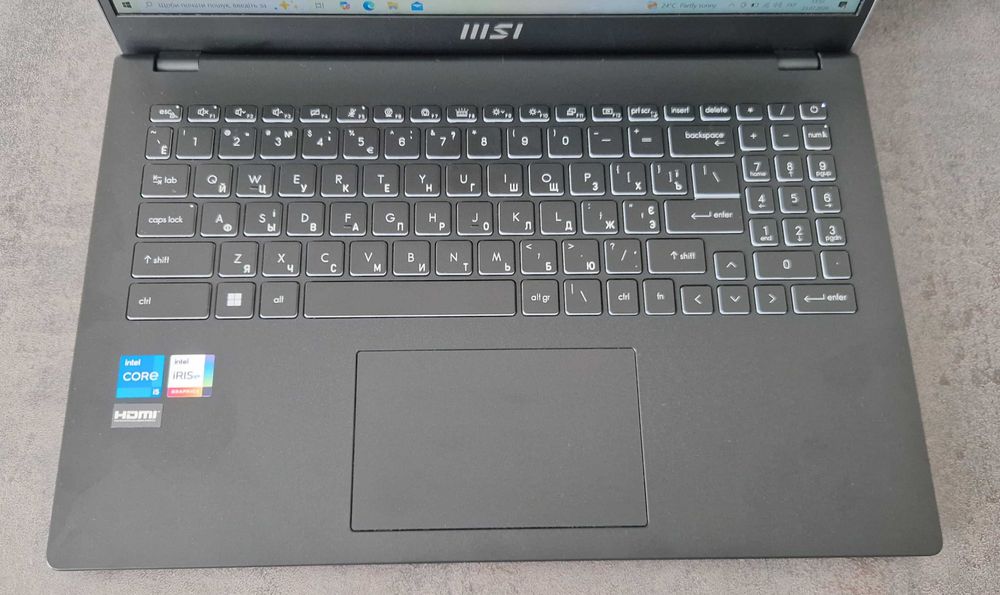 Ноутбук MSI Modern 15 B12M / i5-1235U/16/512