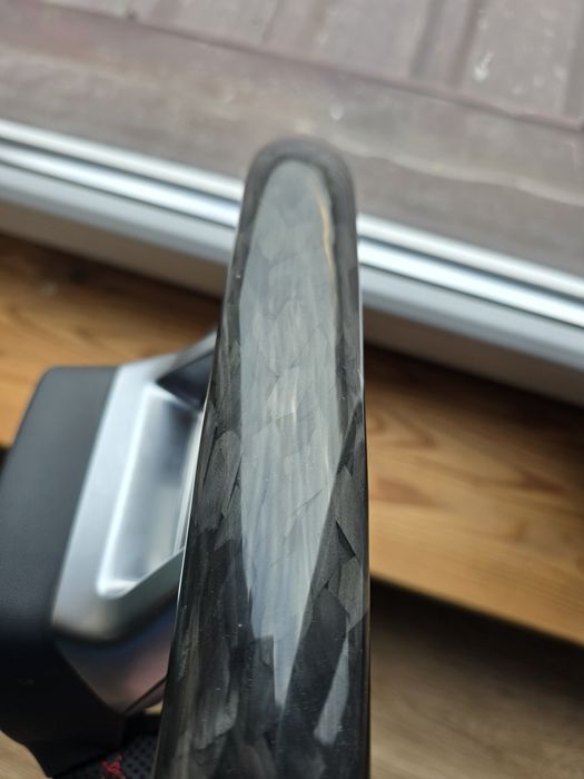 Kierownica carbon forged  audi tuning a3 a4 a5 a6 a7 a8 q3 q5 q7