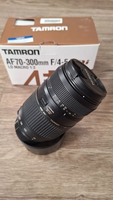 Tamron 70-300mm MACRO do Nikon DX  stan bardzo dobry