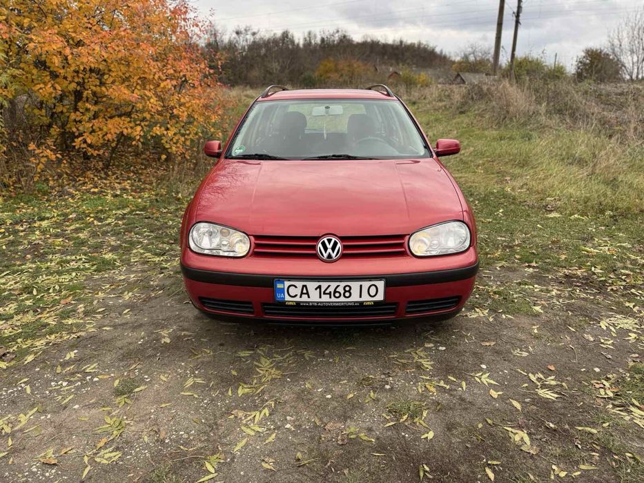 Volkswagen Golf