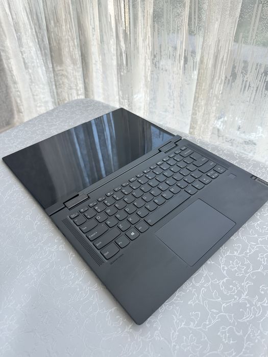 Ноутбук Lenovo Flex 5G