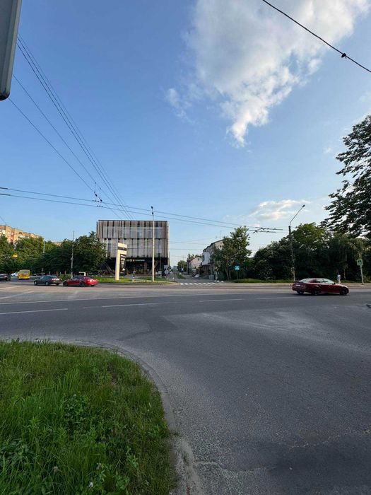 Продаж земельної ділянки з будинком вул. Кульпарківська -вул. В. Великого/І. Виговського.
