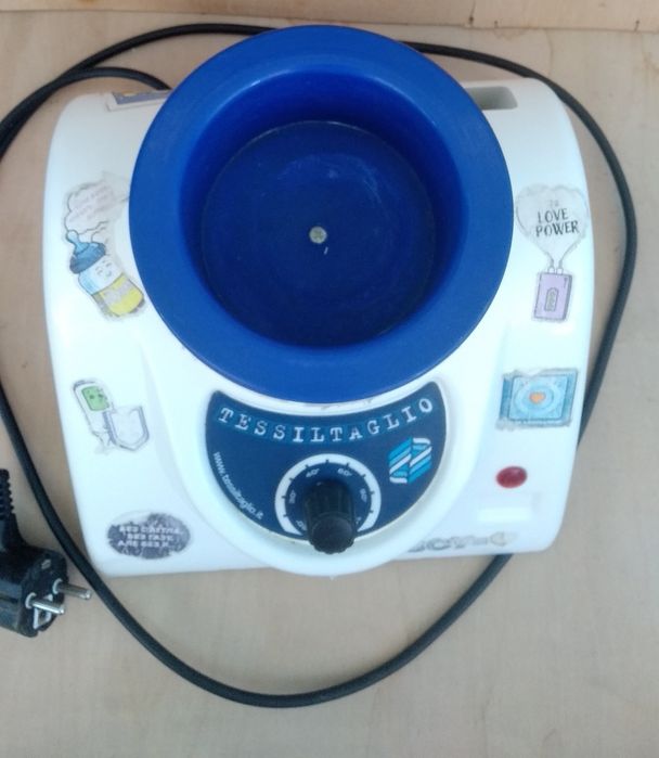 Воскоплав Tessitalglio. Italy.