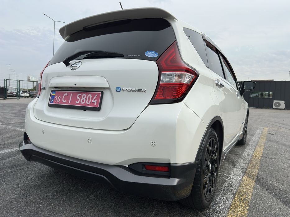 Продам гібрид Nissan Not 1.2 e-Power  2019 рік