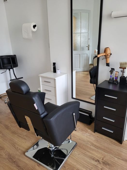 Podnajmę stanowisko Fryzjerskie