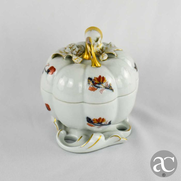 Caixa em forma de abóbora, Porcelana Vista Alegre, decoração Imari