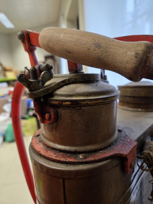 Pulverizador de Cobre Antigo