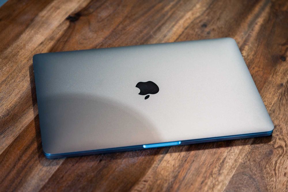 APPLE MacBook Pro 13"
