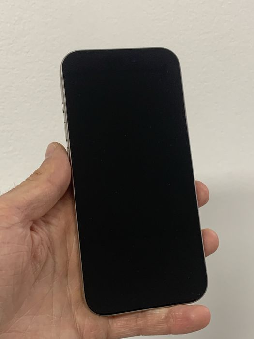 iPhone 15 Pro 256GB - Pague em 12x