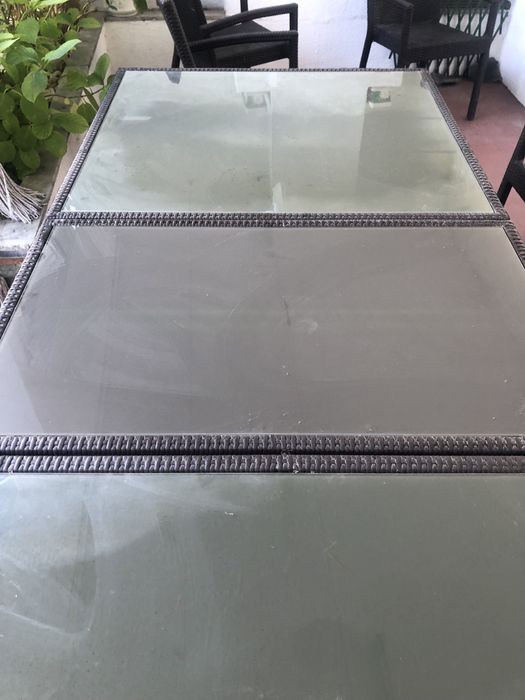 Conjunto Mesa de jardim de vidro com 8 cadeiras